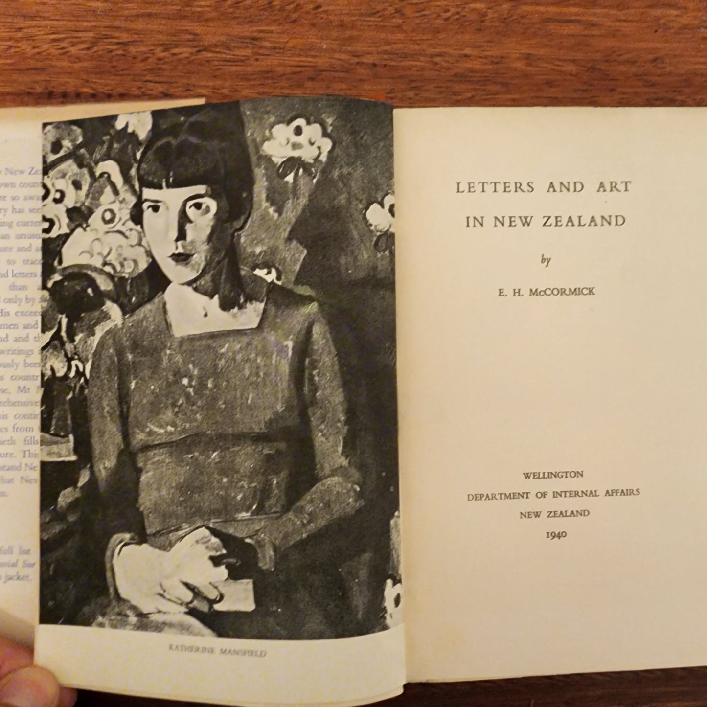 Letters and Art in New Zealand