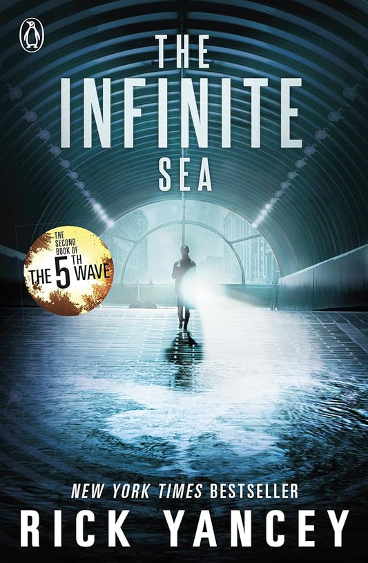 The 5th Wave: The Infinite Sea (Book 2) cover image