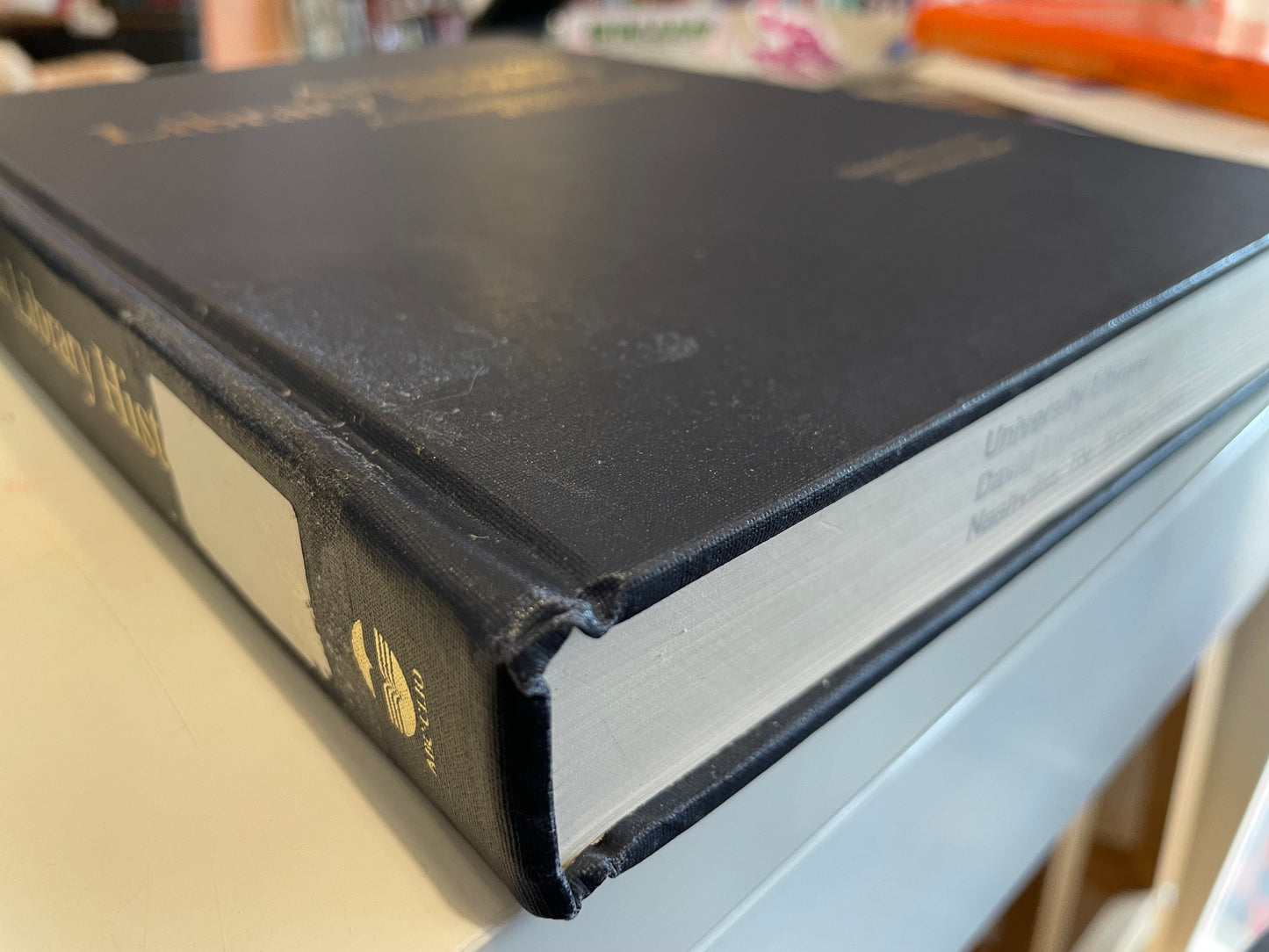 American Library History: A Comprehensive Guide to the Literature